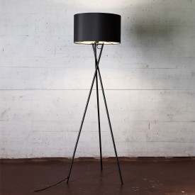 Nielsen Light Uptown golvlampa, svart med svart skärm