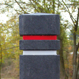 HAHN Kunststoffe Hanit pullert, firkantet, 14x140 cm, rød/hvid refleks, sort