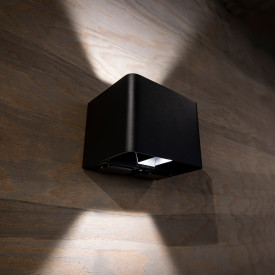 SLC Shadow 2xSchuko 2x5W 3CCT TED IP54