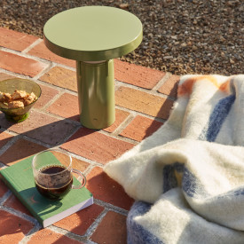 Hübsch BringMe oppladbar bordlampe, grønn