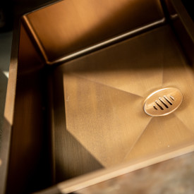 Secher Sorø 472 servant, 50x28,8 cm, brunert messing