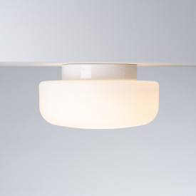 Ifö Electric Solenne loft-/væglampe, hvid, Ø36 cm