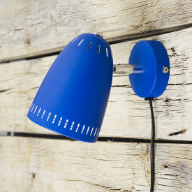 Superliving Dynamo vegglampe, kort, mørkeblå