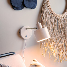 Dyberg Larsen Ocean vegglampe, beige