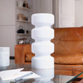 Dyberg Larsen Olive bordlampe