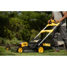 Dewalt plæneklipper 54V, DCMWSP550N-XJ