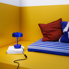 Dyberg Larsen Haipot bordlampe, blå