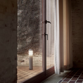 Louis Poulsen Bysted Garden pullert, anker, aluminium, høy