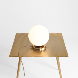 Aldex Ball bordlampe, gull, Ø20 cm