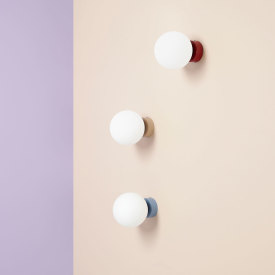 Aldex Ball vegglampe, rød, Ø14 cm