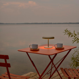 Nordlux Elmer oppladbar & solcelle bordlampe, grønn