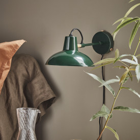 House Doctor Desk vegglampe, Ø18 cm, grøn