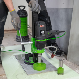 Eibenstock flisehulboremaskine EFB 125P inkl stander med sugekop