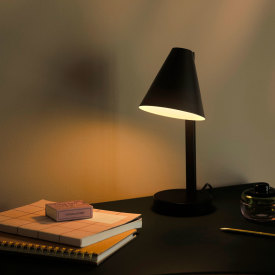 Nordlux Wilmer bordlampe med USB, sort