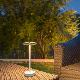 SLV Vinolina One uppladdningsbar bordslampa, vit