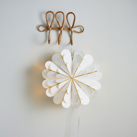 Markslöjd Marigold julestjerne med lys, 45 cm, hvid