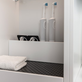 Svedbergs laddstation till högskåp, 50 cm, vit