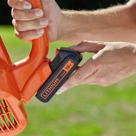 BLACK & DECKER 18v løvblæser BCBL200L-QW Incl batteri og lader