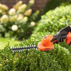 BLACK & DECKER 18v busk/græssaks BCSS18D1 Incl batteri og lader