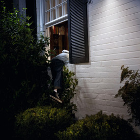 OSRAM SMART+ flomlys med kamera 2000 lm 23 W/830 IP44 WiFi