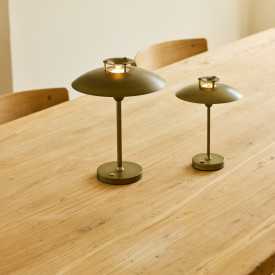 Halo Design Mini Stepp 1-2-3 uppladningsbar bordslampa, mässing
