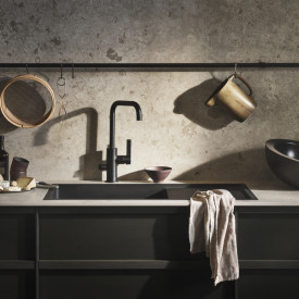 Tapwell ARM984 köksblandare, diskmaskinsavstängning, matt svart