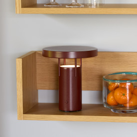 Hübsch BringMe Mini uppladdningsbar bordslampa, röd