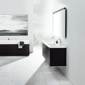 Svedbergs Tived spejl med lys, 100x82 cm, hvid