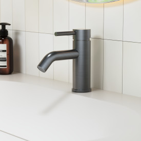 Zen Sanitary Slimline håndvaskarmatur, sort krom
