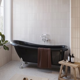 Westerbergs Sofia 1530 frittstående badekar, krom føtter, 153x67 cm, sort