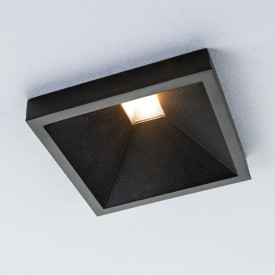 SG Soft square spacer, svart