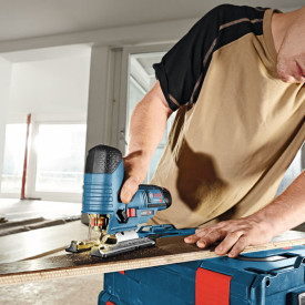 Bosch stiksav GST 12V-70 professional u. batteri