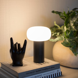 Konstsmide Antibes genopladelig bordlampe, sort