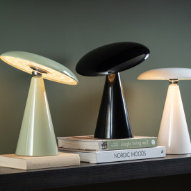 Leitmotiv Phoebe genopladelig bordlampe, sort