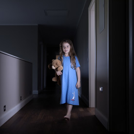 Osram Nightlux Hall natlampe med sensor, sølv