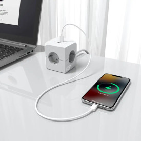 E-line Cube stikdåse, 4 udtag, USB A+C, hvid