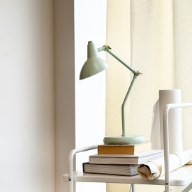 Dyberg Larsen Vela bordlampe, grøn