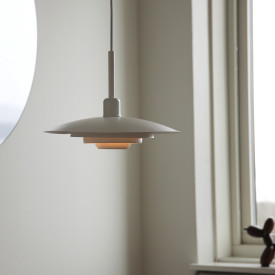 Markslöjd Piny pendel, hvid, Ø35 cm