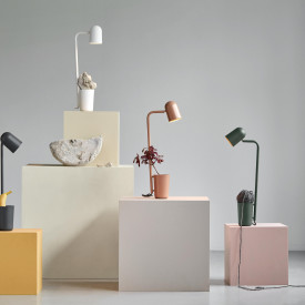 Northern Buddy bordlampe, hvid