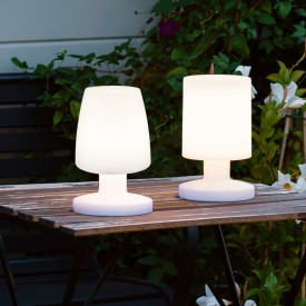 Trio Lighting Dora udendørs genopladelig bordlampe