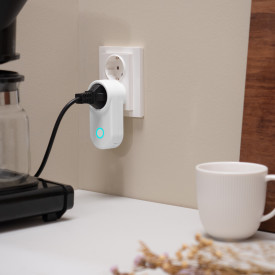 Adax Smart Plug stikkontakt, Wi-Fi & Bluetooth, hvid