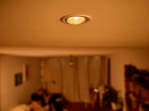 Philips LED GU5,3 Pære DÆMPBAR 5W = 35W Philips LED GU5,3 Pære DÆMPBAR 5W = 35W