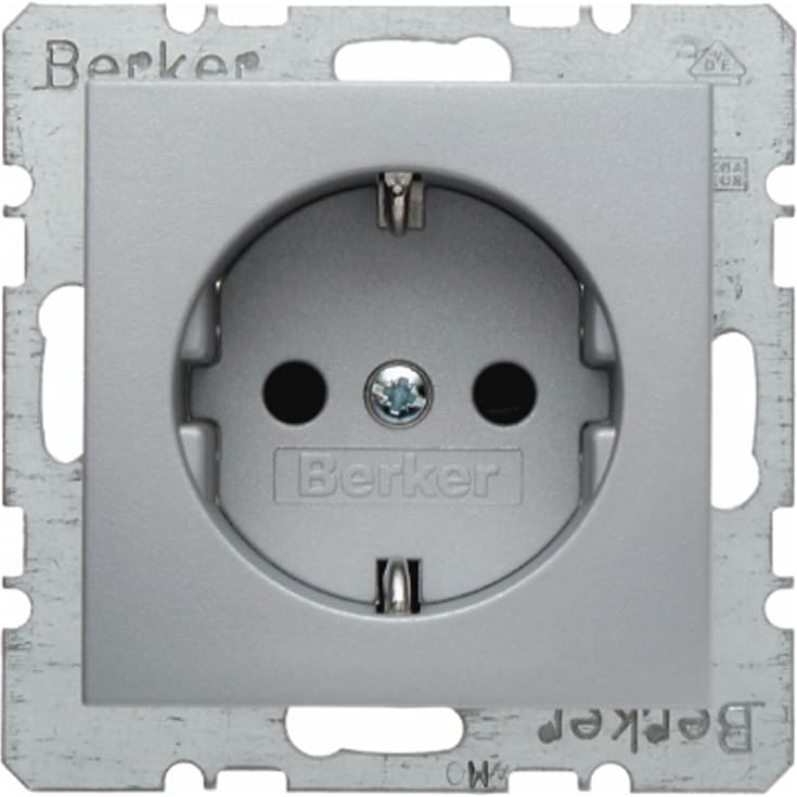 Berker Schuko-uttag med jord S./B. alu