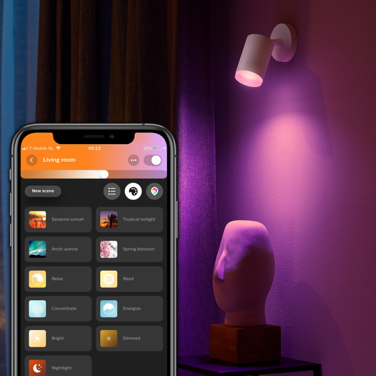 Philips Hue Fugato spotter i tak, hvit