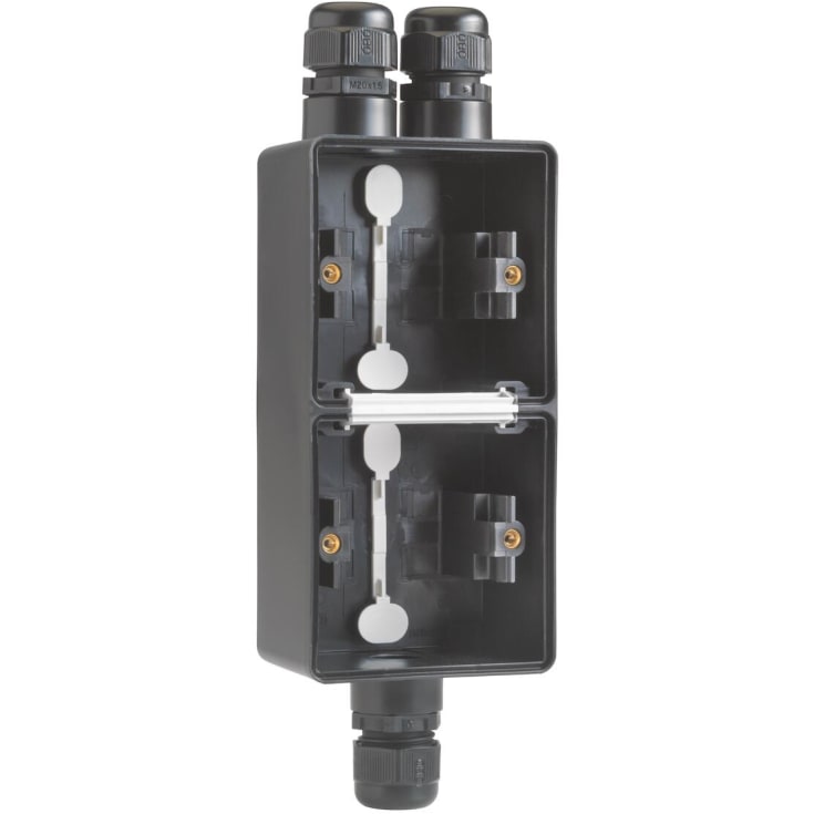 4 st Bas 2-modul, 3x M20, IP55, svart