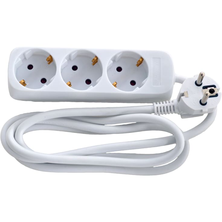 3-uttak Schuko uten bryter og med 1,5 m kabel, hvit