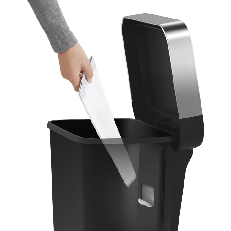 Pedalspand med lomme til poser, 45 L, sort plastik