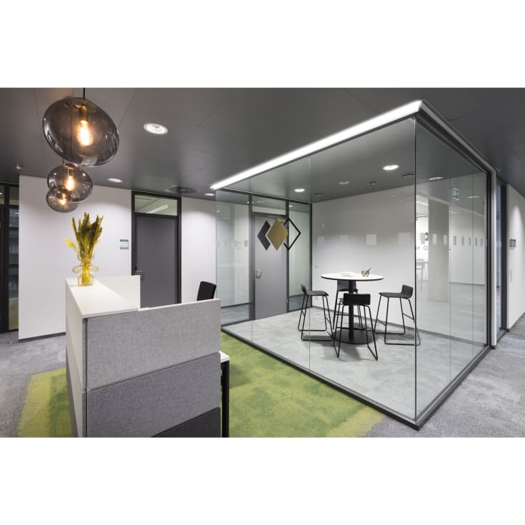 Ledvance dækskinne til flad aluprofil 2, speciel aluprofil 1 og 2, opal, 2 meter