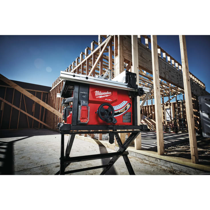 Milwaukee M18 Fuel One-Key FTS210 bordsag, uten batteri