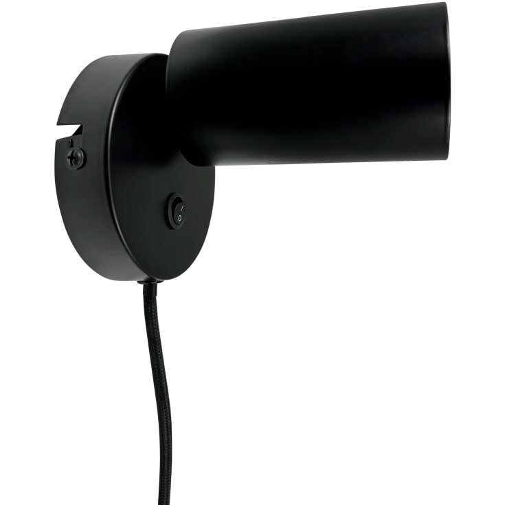 Dyberg Larsen Modern vegglampe